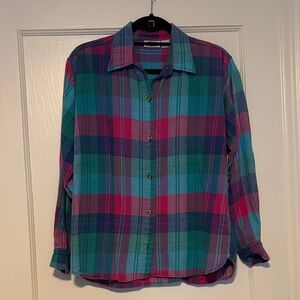 Vintage women’s flannel pink and blue M/L